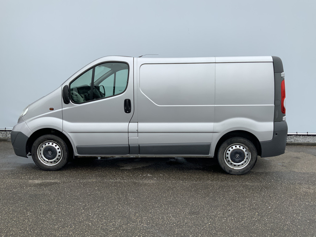 44462511-2.jpg