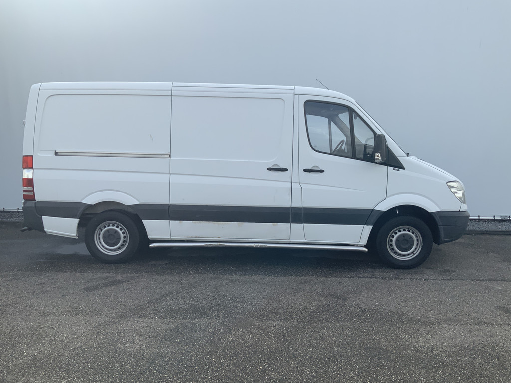 46224648-6.jpg