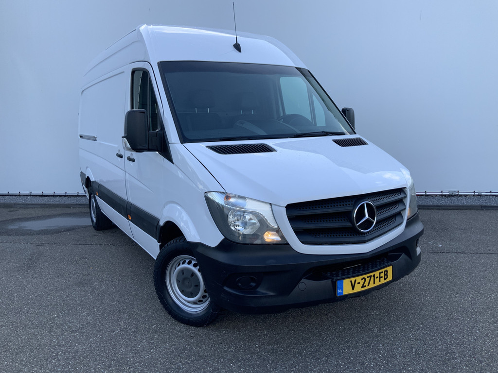 47570476-16.jpg