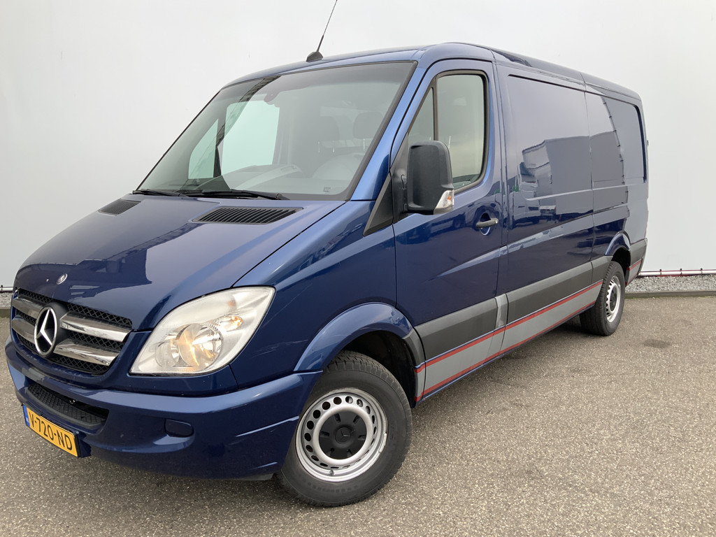52300666